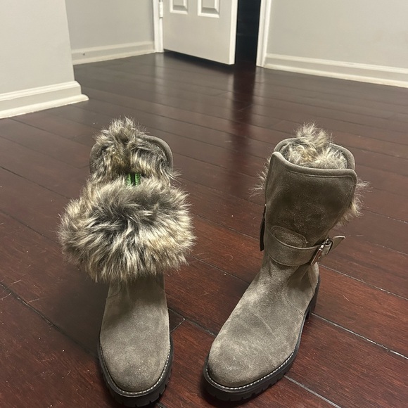 Sam Edelman Size 7. Gray suede , worn once. - Picture 3 of 5